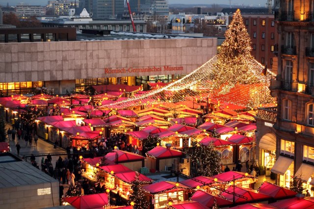 gezellige kerstmarkt in Duitsland